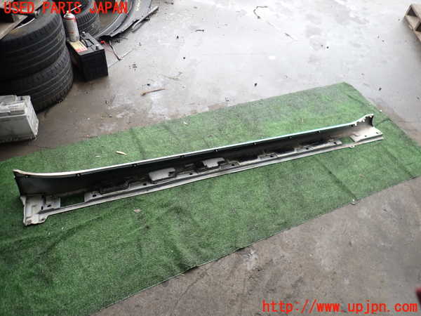 2UPJ-40851392]ポルシェ・パナメーラ(970M46(改))左サイドステップ 中古_m0005.jpg