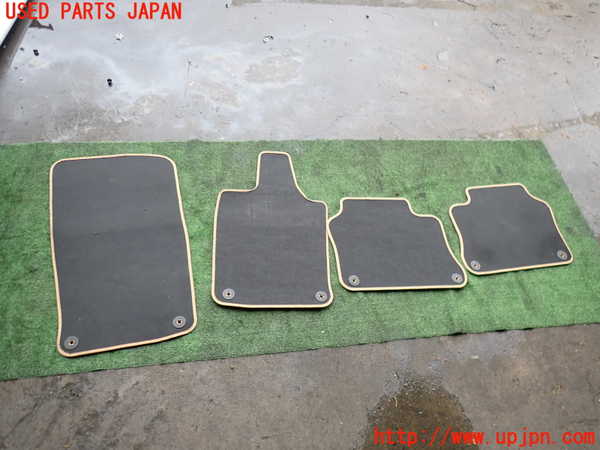 2UPJ-40857800]ポルシェ・パナメーラ(970M46(改))フロアマット 中古_m0003.jpg
