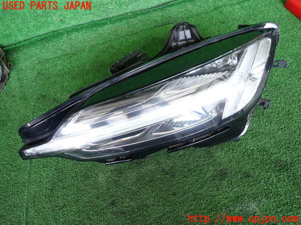2UPJ-40901132]ボルボ・V60(ZB420TM)左ヘッドライト LED 中古_m0001.jpg