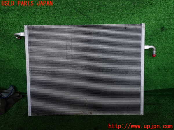 2UPJ-40902322]ボルボ・V60(ZB420TM)ラジエーター2 中古_m0001.jpg