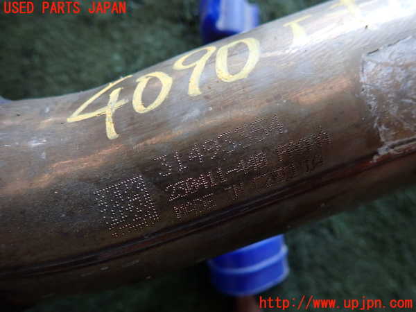 2UPJ-40902631]ボルボ・V60(ZB420TM)フロントパイプ1 中古_m0002.jpg