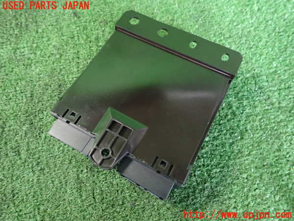 2UPJ-40906150]ボルボ・V60(ZB420TM)コンピューター5 中古_m0002.jpg