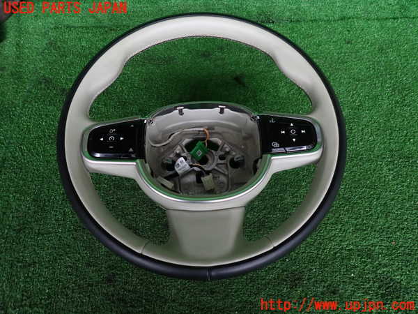 2UPJ-40907855]ボルボ・V60(ZB420TM)ステアリングホイール 中古_m0001.jpg