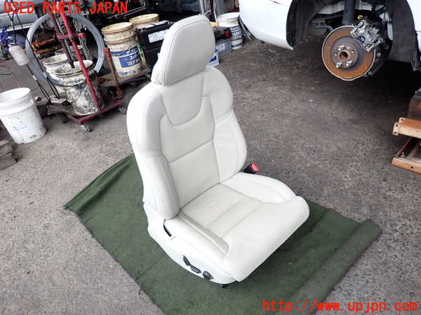 2UPJ-40907035]ボルボ・V60(ZB420TM)運転席シート 中古_m0001.jpg