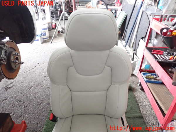 2UPJ-40907065]ボルボ・V60(ZB420TM)助手席シート 中古_m0003.jpg