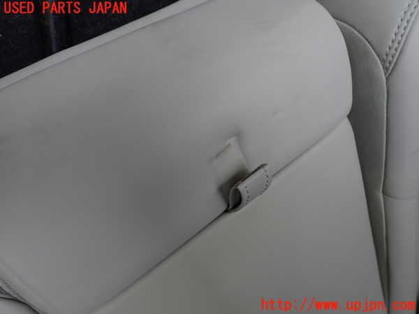 2UPJ-40907385]ボルボ・V60(ZB420TM)リアシート 中古_m0003.jpg