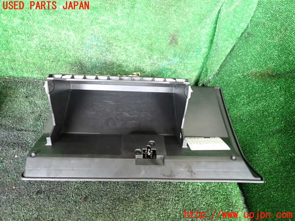 5UPJ-40927516]ハマーH3(不明)グローブボックス1 中古_m0002.jpg