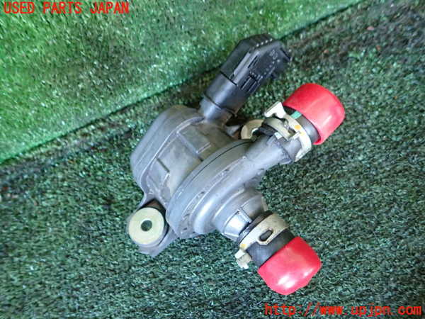 1UPJ-40932110]クラウン ハイブリッド(AZSH20)ウォーターポンプ 中古_m0002.jpg