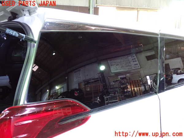 1UPJ-40951380]アルファード(AGH30W)右クォーターガラス NSG M31Q8 中古_m0001.jpg