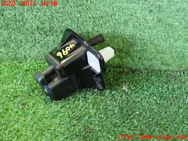 2UPJ-40966680]ハリアー(MXUA80)バックカメラ 中古_m0002.jpg