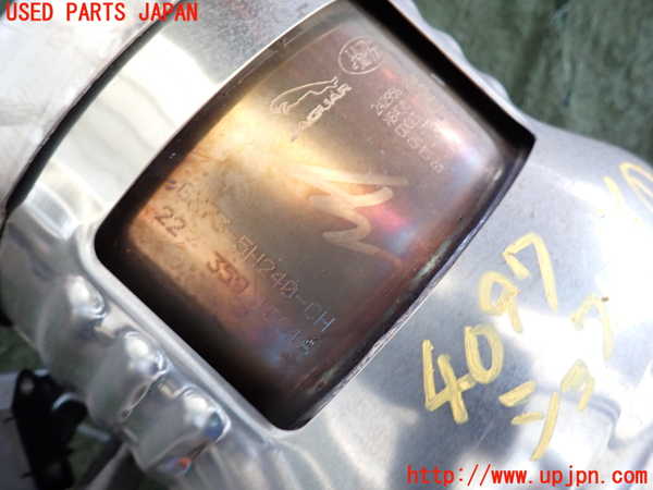 2UPJ-40972661]ジャガー・XF(JB2NA)触媒1 中古_m0002.jpg