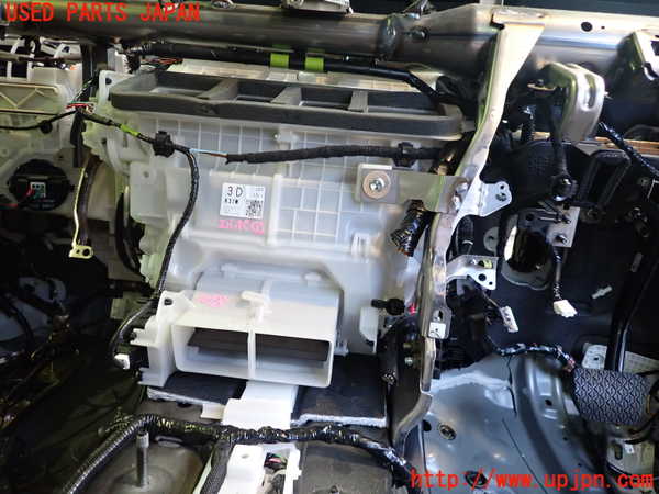 2UPJ-40986081]CX-60(KH3P)エバポレーター1 中古　【ジャンク品】_m0001.jpg