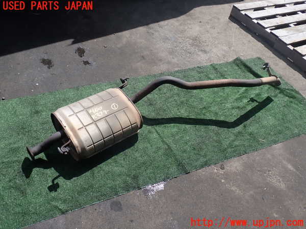 2UPJ-41002671]NV350 キャラバン バン(VR2E26)リアマフラー1 中古_m0001.jpg