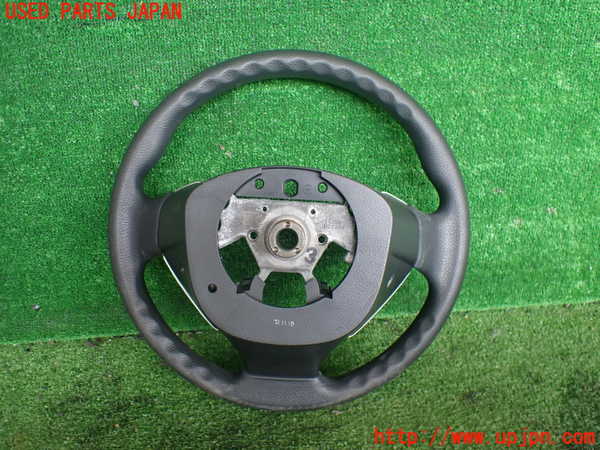2UPJ-41007855]NV350 キャラバン バン(VR2E26)ステアリングホイール 中古_m0002.jpg