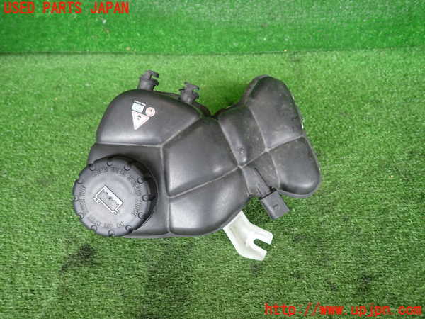 2UPJ-41012410]ベンツ S550 W221(221071)ラジエータータンク 中古_m0001.jpg