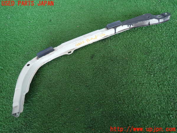 2UPJ-41021142]クラウン エステート(JZS175W)左ヘッドライトリム 中古_m0002.jpg