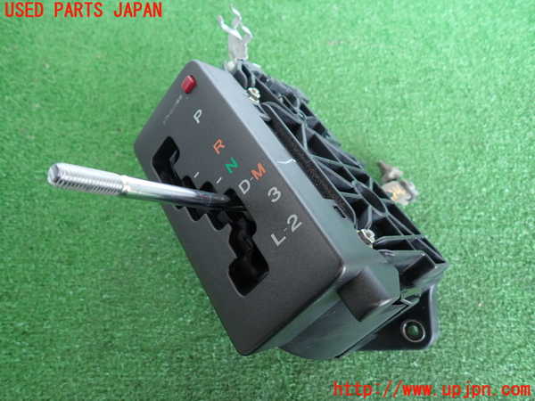 2UPJ-41027555]クラウン エステート(JZS175W)ATシフトレバー 中古_m0001.jpg