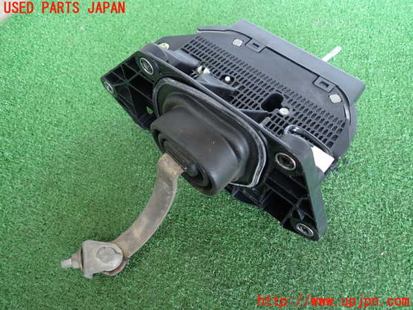 2UPJ-41027555]クラウン エステート(JZS175W)ATシフトレバー 中古_m0003.jpg