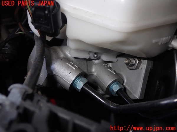 1UPJ-41044050]BMW 330e(8E20 F30)ブレーキマスターシリンダー 中古_m0002.jpg
