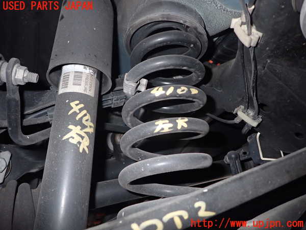 1UPJ-41045105]BMW 330e(8E20 F30)左リアスプリング 中古_m0001.jpg