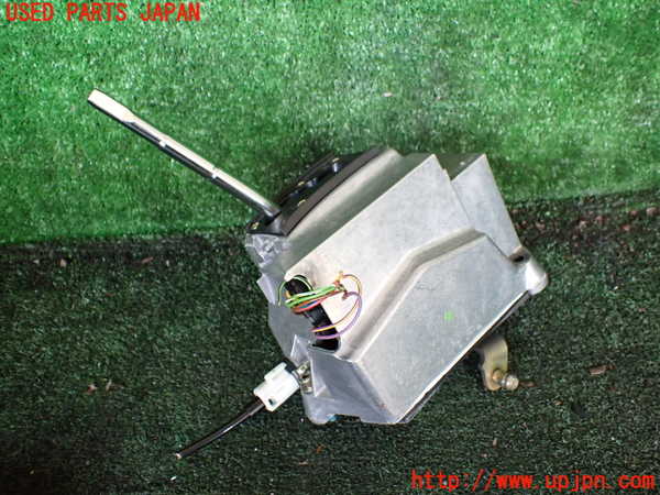 1UPJ-41057555]ベンツ SL500 R230(230475)ATシフトレバー 中古_m0002.jpg