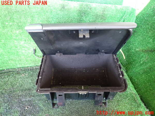 1UPJ-41057842]ベンツ SL500 R230(230475)小物入れ2 中古_m0002.jpg