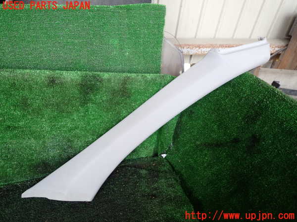 1UPJ-41057655]ベンツ SL500 R230(230475)右フロントピラートリム 中古_m0001.jpg