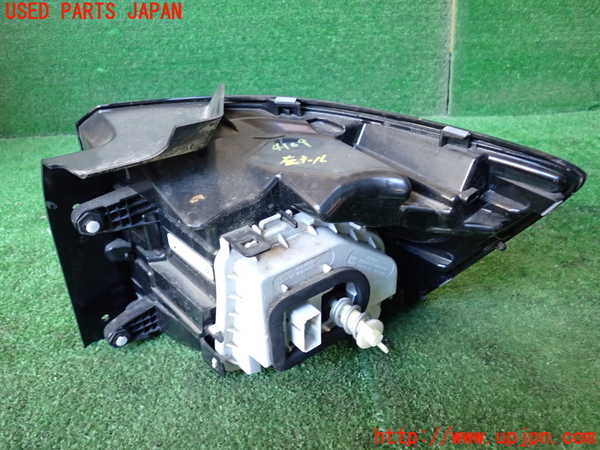 1UPJ-41091536]VW・T-Cross(ティークロス)(C1DKR)左テールランプ 中古_m0002.jpg