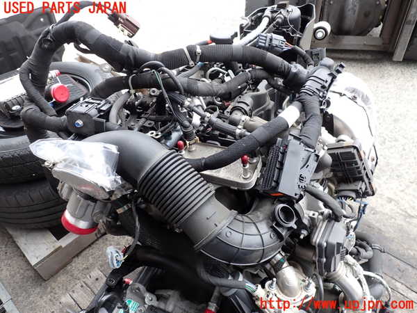 2UPJ-41112010]ジャガー・Eペイス(DF2NA)エンジン 204DT 4WD 中古_m0002.jpg