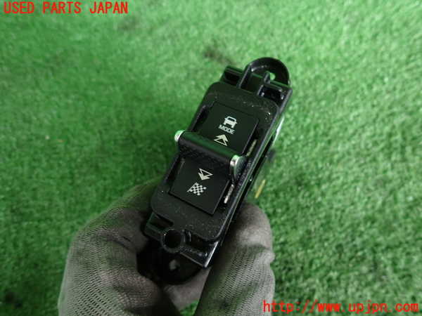 2UPJ-41116306]ジャガー・Eペイス(DF2NA)スイッチ1(走行モード) 中古_m0001.jpg