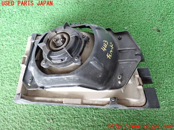 2UPJ-41131132]ビッグホーン(UBS73GW)左ヘッドライト ハロゲン 中古_m0003.jpg