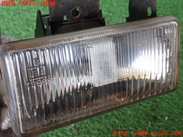 2UPJ-41131180]ビッグホーン(UBS73GW)右フォグ 中古_m0002.jpg