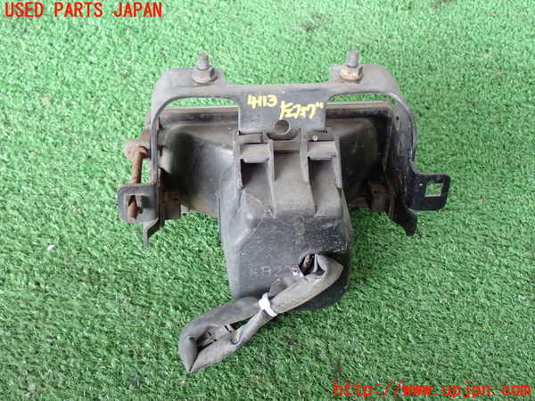 2UPJ-41131182]ビッグホーン(UBS73GW)左フォグ 中古_m0004.jpg