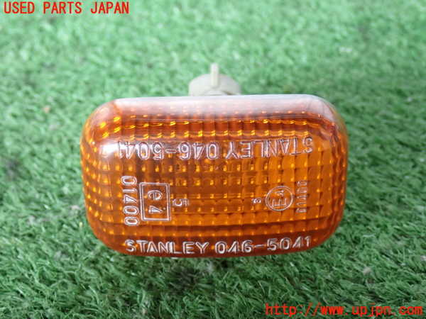 2UPJ-41131162]ビッグホーン(UBS73GW)左ウィンカーレンズ 中古_m0001.jpg
