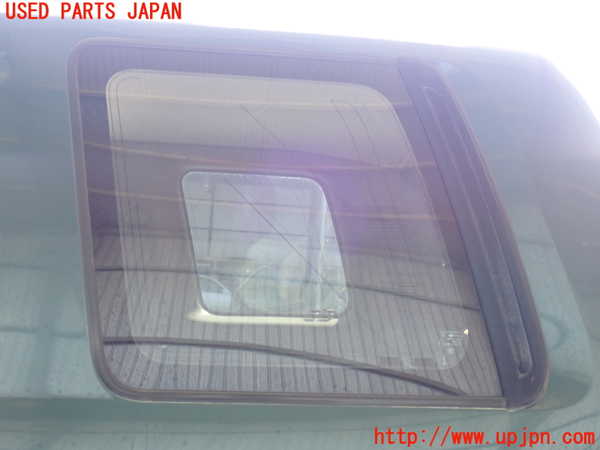 2UPJ-41131382]ビッグホーン(UBS73GW)左クォーターガラス 中古 (TEMPERLITE ASAHI M2L4 43R-00073)_m0001.jpg