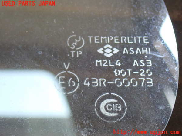 2UPJ-41131382]ビッグホーン(UBS73GW)左クォーターガラス 中古 (TEMPERLITE ASAHI M2L4 43R-00073)_m0002.jpg