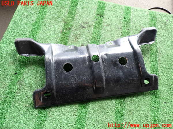 2UPJ-41131721]ビッグホーン(UBS73GW)アンダーカバー1 中古_m0001.jpg