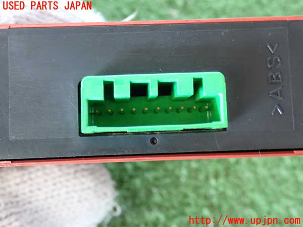2UPJ-41136148]ビッグホーン(UBS73GW)コンピューター3 中古 (KEYLESS ENTRY)_m0002.jpg