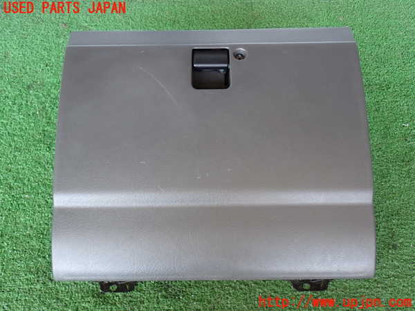 2UPJ-41137516]ビッグホーン(UBS73GW)グローブボックス1 中古_m0001.jpg