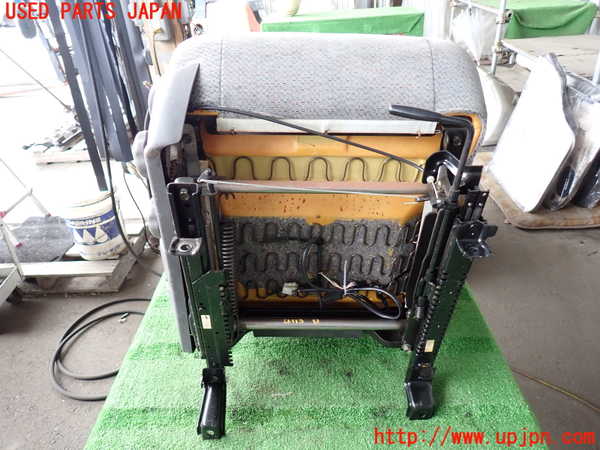 2UPJ-41137035]ビッグホーン(UBS73GW)運転席シート 中古_m0005.jpg