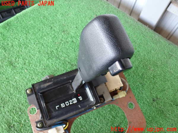 2UPJ-41137555]ビッグホーン(UBS73GW)ATシフトレバー 中古_m0002.jpg