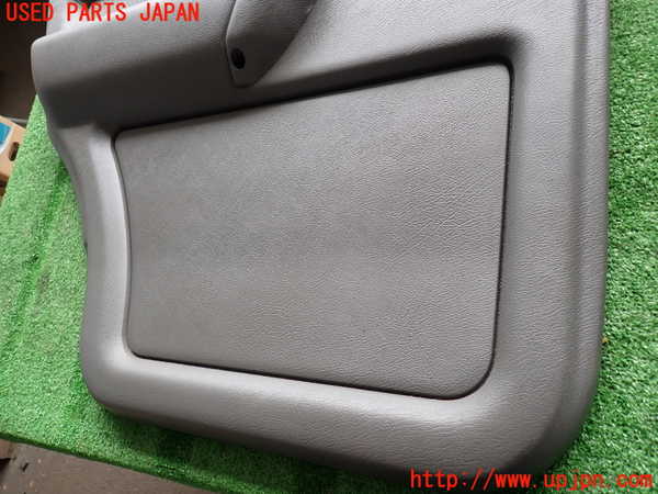 2UPJ-41131324]ビッグホーン(UBS73GW)左後ドア内張り 中古_m0002.jpg