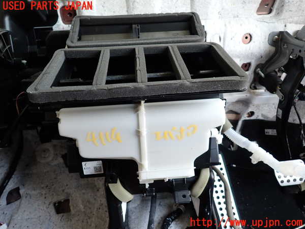2UPJ-41146081]CX-5(KF2P)エバポレーター1 中古_m0001.jpg