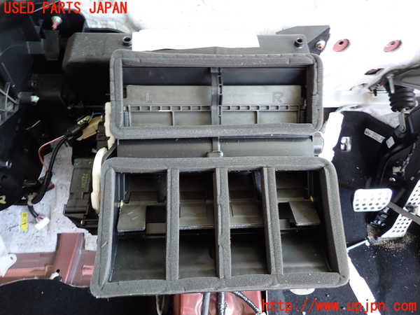 2UPJ-41146081]CX-5(KF2P)エバポレーター1 中古_m0002.jpg