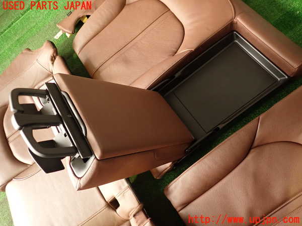 2UPJ-41167385]アウディ・A7 スポーツバック(4GCGWC)リアシート 中古_m0003.jpg
