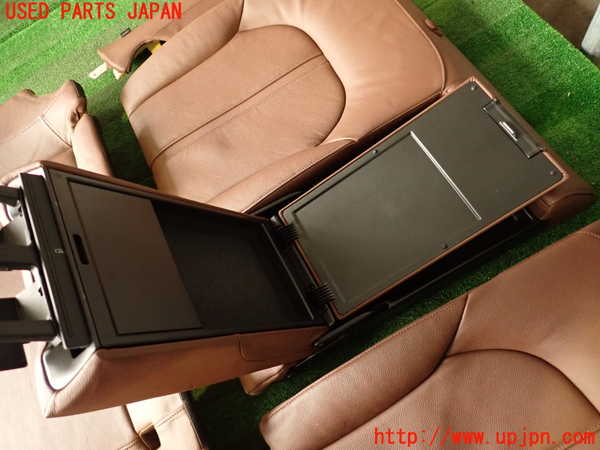 2UPJ-41167385]アウディ・A7 スポーツバック(4GCGWC)リアシート 中古_m0004.jpg