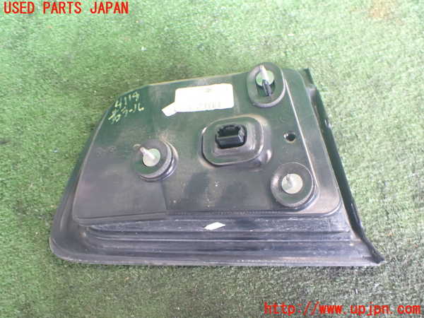2UPJ-41191530]ダッジ・チャージャー(型式不明)右テールランプ 中古_m0002.jpg