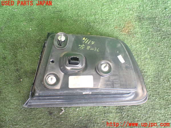 2UPJ-41191536]ダッジ・チャージャー(型式不明)左テールランプ 中古_m0002.jpg