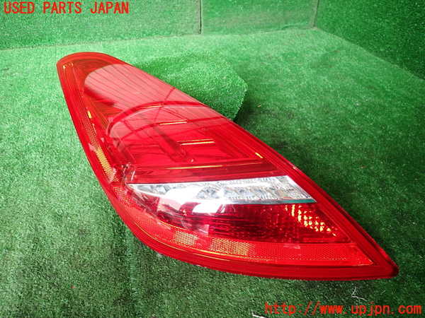 1UPJ-41221536]プジョー・RCZ(T7R5F02)左テールランプ 中古_m0001.jpg