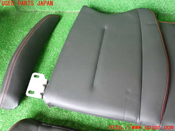 1UPJ-41227385]プジョー・RCZ(T7R5F02)リアシート 中古_m0002.jpg
